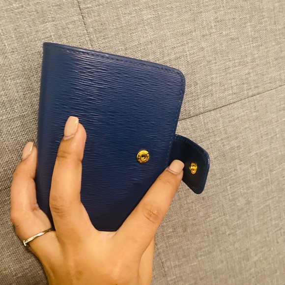 Prada Navy Blue Small Leather Wallet - Picture 4 of 9